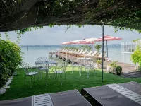 Hotel Serenella Hotels near البلدة القديمة