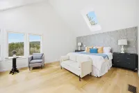 Spacious Lakes Region Retreat—Game Room & Gazebo
