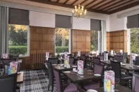 The Highland Hotel by Compass Hospitality - Bữa sáng