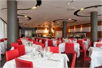 Hotel Adlon - breakfast