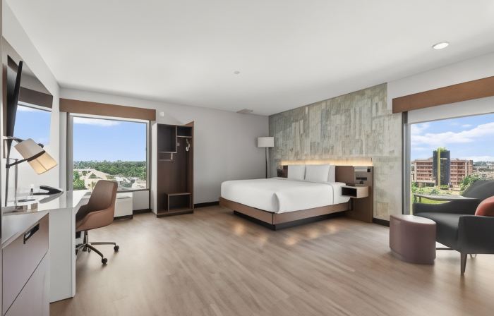Cambria Hotel Orlando Near Universal Theme Parks