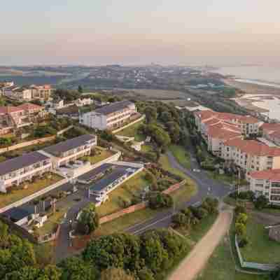 Illovo Beach Club Hotel Exterior