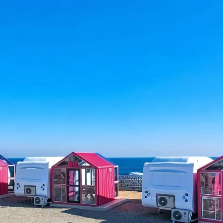 Pohang Uni's Sea Caravan Guryongpo Branch