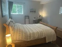 Quiet Private Suite in a Forest Setting w/Parking | Great Value, Near Vancouver. Hotels in Maple Ridge