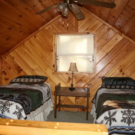 Private, Secluded, Relaxing Cabin. 1853Ask about Wedding Opportunities!