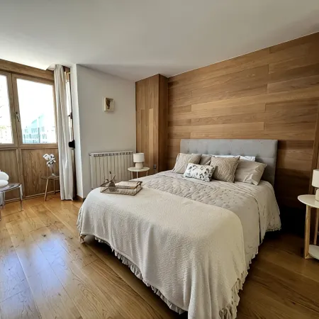 Casa en Vitoria-gasteiz Cerca del Centro de la Ciudad, Amplia y Acogedora