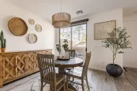 Your home away from home awaits! - 4 tähden