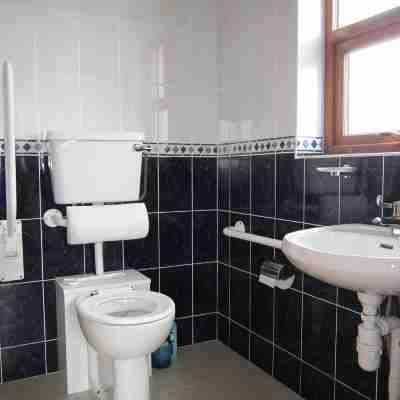 Majestic Sea Views, Family Friendly, Pet Friendly, Wheelchair Accessible Rooms