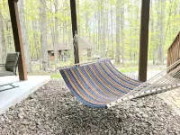 Game Room, Fire Pit, Close to Lakes, Quiet St, Family Time in the Mountains!