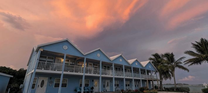 配有壯麗景觀 & 私人海灘通道的新裝修海濱聯排別墅 喬治敦住宿飯店
