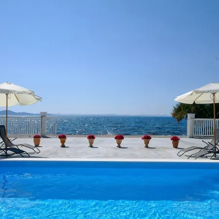 Villa Triana-Adults Only