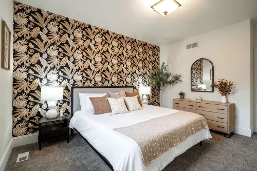 1 Mile to Downtown -Brewers Hill-Rooftop Deck-Gym - Bungalows