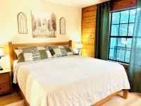 Entire Cabin in Branson, Missouri. Close to everything yet secluded for comfort. - Tiny houses