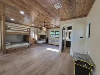 4-Bedroom Vacation Home Just 5 Minutes from Lake Texoma - 5-Star