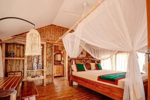 Miseni Retreat - 3-Star