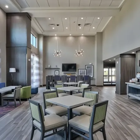 Hampton Inn & Suites Guthrie