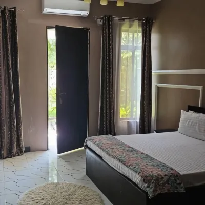 Maggie Resthouse Hotels near Kunduchi