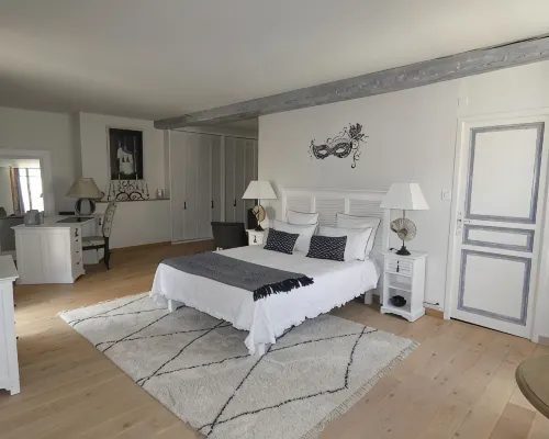 THE SAINT PERE SANCERRE LOGISTIC Hotels in Sancerre
