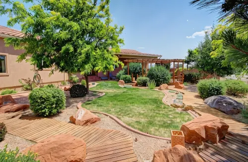 Great family home, Nat'l Parks, Shakespeare Festival, Ski Brian Head - 4-Star