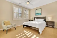 Near Coachella Festival, 5min walk 2 BNP Paribas, pool spa, 7bdrm, mountain view - balcony