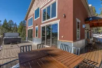 Embrace Coziness At Rudolph Ranch: Skiing, Hiking, Trail, Casino's. Pet friendly - 4-Star