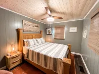Get Cozy & take in the beauty of Groundhog Mountain @ the Cozy Doe! - Homestays
