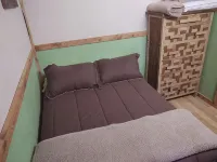 Deep Creek Apartment - Quaint very close to downtown BC & national park - 2성급