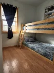 Lakeview Hot Tub Retreat Near Wineries! - Chalets