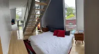 Modern Home in the Heart of Cleveland Flats - balcony