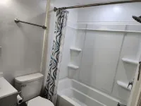 The Flat on Main - 3-Star