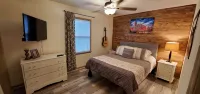 Charming Country Cottage - Bungalows