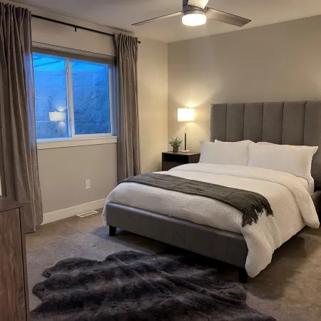 Cozy Cascade Nook - 2 bedroom basement apartment
