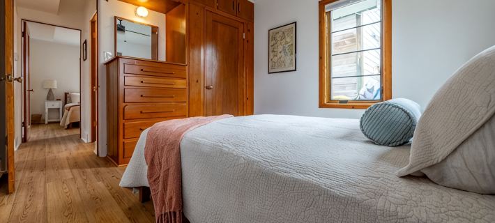 Sage Creek Hacienda - located in downtown Cody; sleeps 5! Hotels in Cody