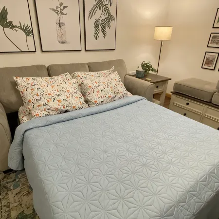 Guest Suite with Hot Tub, sleeps 4 - No nonsense fee