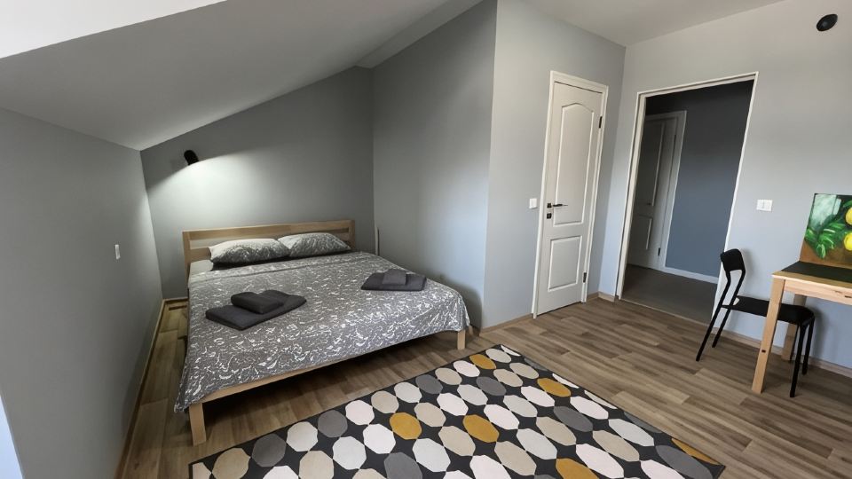Guest House 125