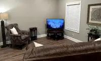 Beautiful Townhome with Pool - บูติค