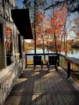 Cozy Peninsula Lake Cabin on 40 Acres - Alphydda