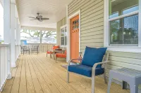 6 BR/6 Ba w/ Pool & Hot Tub, ample Parking, close to Beach & Downtown! - 4성급