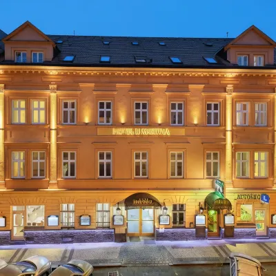 Martin Hotel Prague Отели рядом с достопримечательностью «Страговский стадион»