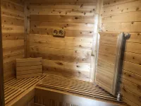 2A2J Barn pool Getaway 9 miles to WEC - 4-Star