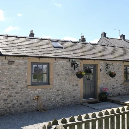 Keepers Cottage - Cosy Peak District Retreat