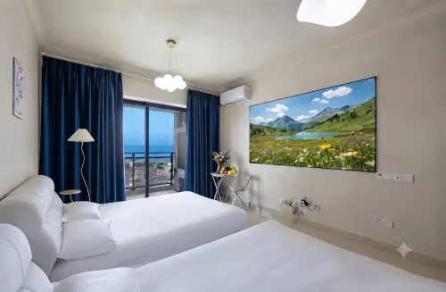 Sunset Coast & Mountain | Chengyu Cloud‑Top Seaview Resort (Luojia Temple, Golden Coast) - ติดทะเล
