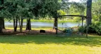 COZY WATERFRONT COTTAGE WITH BEAUTIFUL VIEWS-PET-FRIENDLY - 3-Star