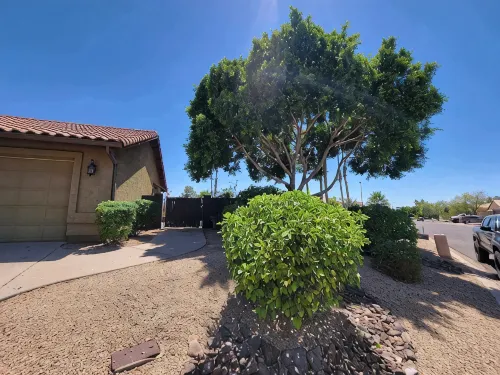 Cozy Guest Suite with Private Backyard - 4 stjerner