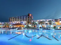 Ushuaïa Ibiza Beach Hotel - Adults Only - Club Entrance Included Hotels near Figueretes Beach