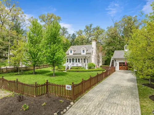 Family Retreat, 3Br Each with Ensuite, Lakeside Community - Wifi