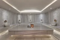 穆拉特雷斯艾瓦勒克D度假村 - SPA