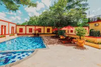 Hotel Gino Feruci Cianjur - Pools