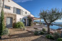 Villa Soleil d'Or Golfe de ST Tropez , Swimming Pool at 29° All Year Round, 180° View - 別墅