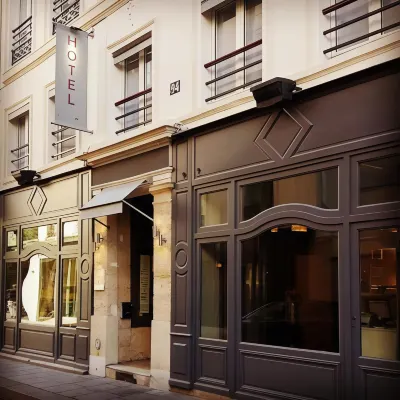 Hôtel Jacques de Molay - Fitness & Sauna Hotels in Paris
